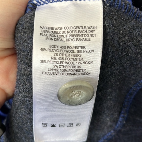 Mountain hard wear wool sweater size small - Picture 3 of 5